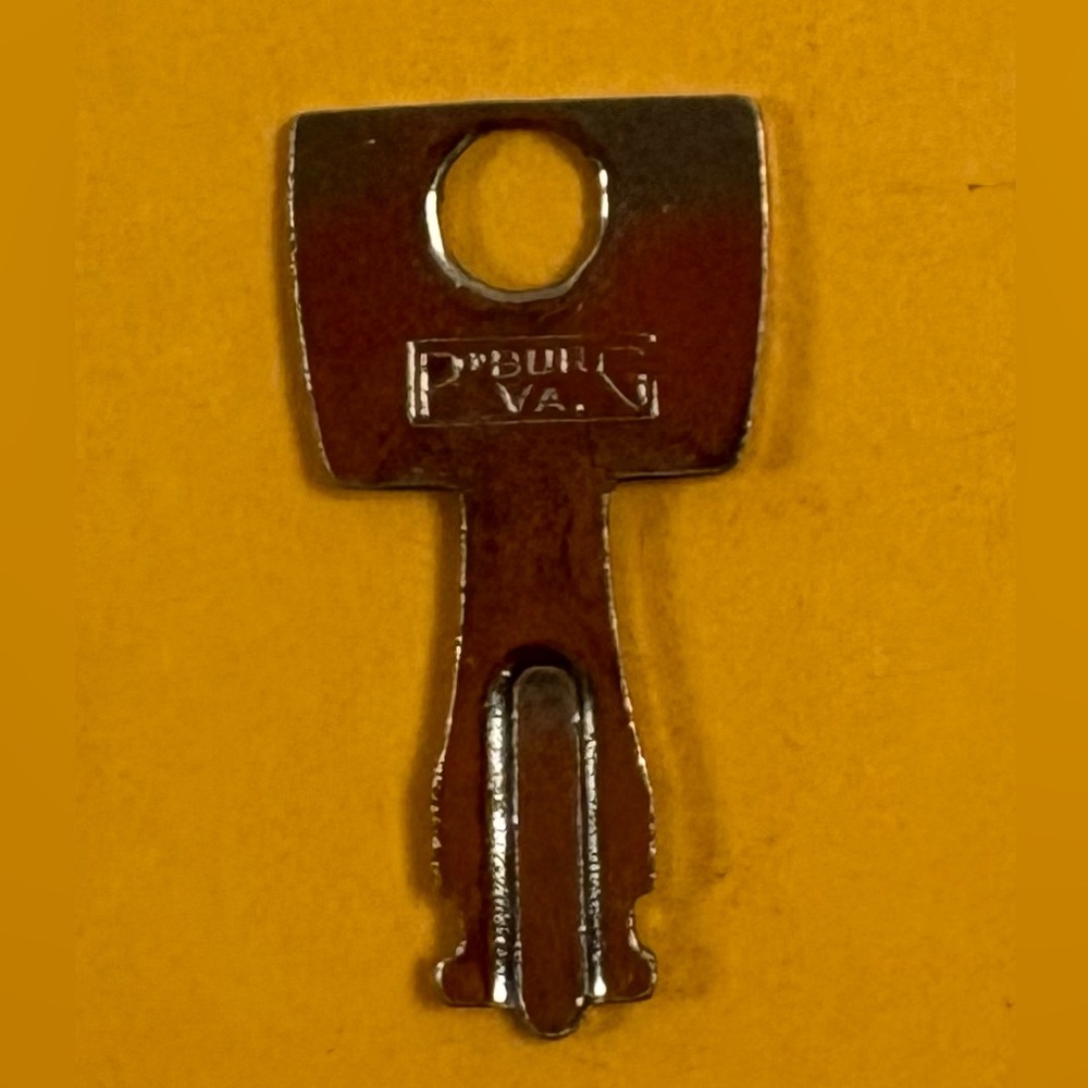 Long Lock Key No Number Style 4
